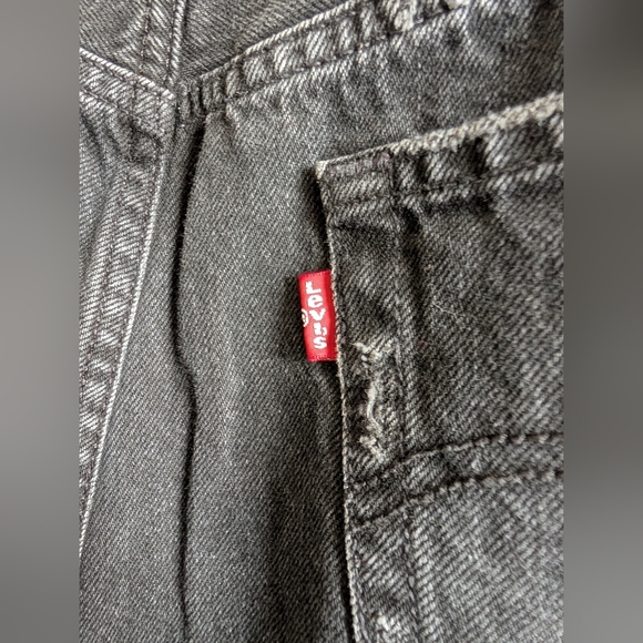 Levi's 501 Black Distressed Jeans Size W 32 X L 32 - Picture 8 of 16